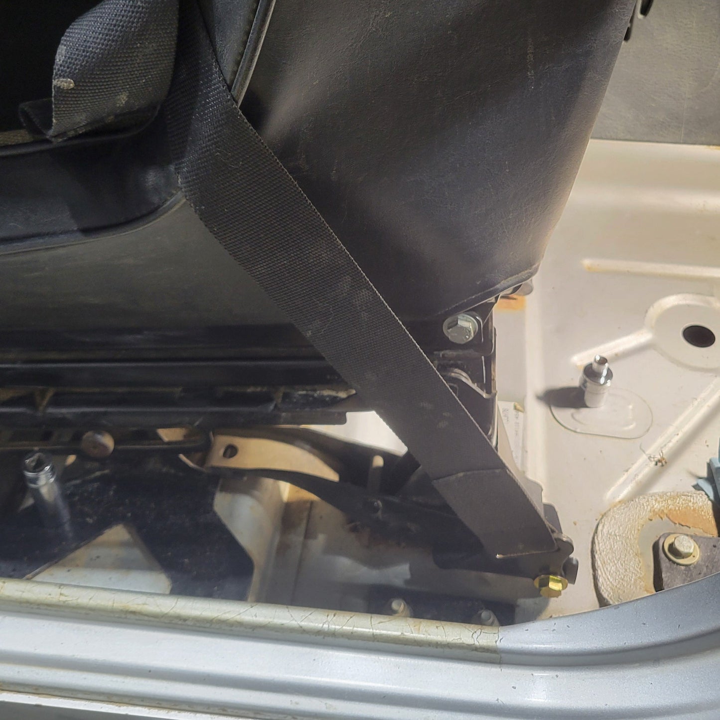 Seat Belt Mounting Bracket Kit for Jeep TJ/LJ Lap/Harness